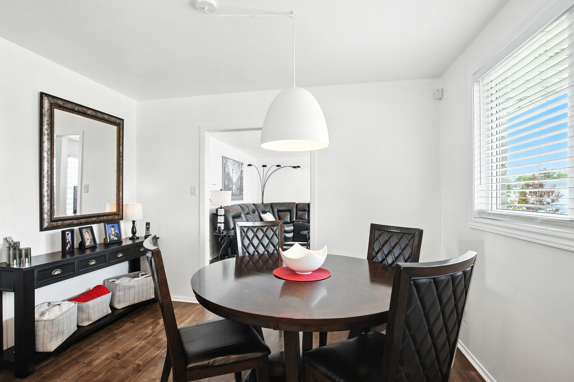 









392


Rue Gouin

,
Gatineau (Gatineau),




QC
J8P3J9

