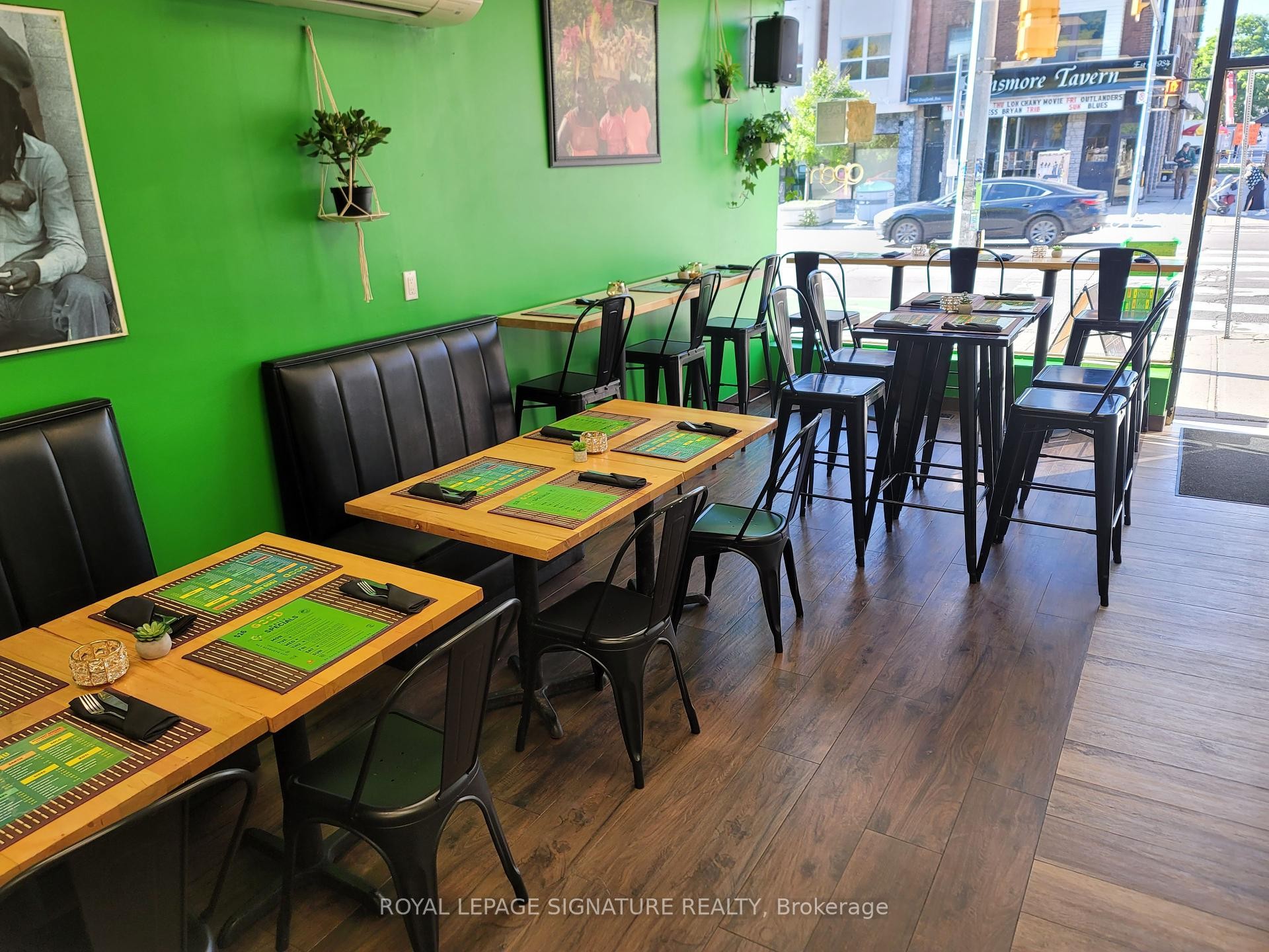 









1301


Danforth

Avenue, 1299,
Toronto,




ON
M4J 1M8

