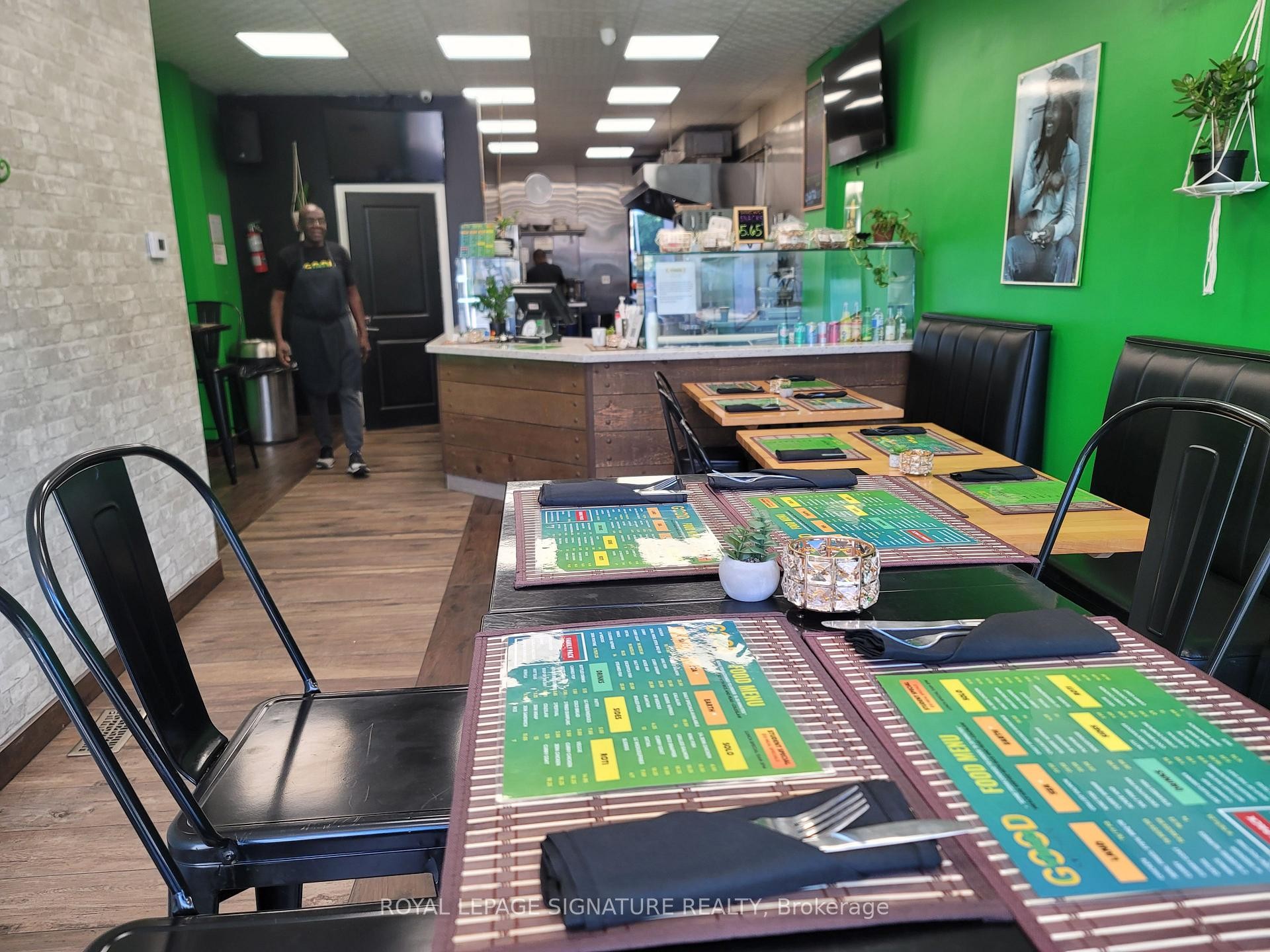 









1301


Danforth

Avenue, 1299,
Toronto,




ON
M4J 1M8

