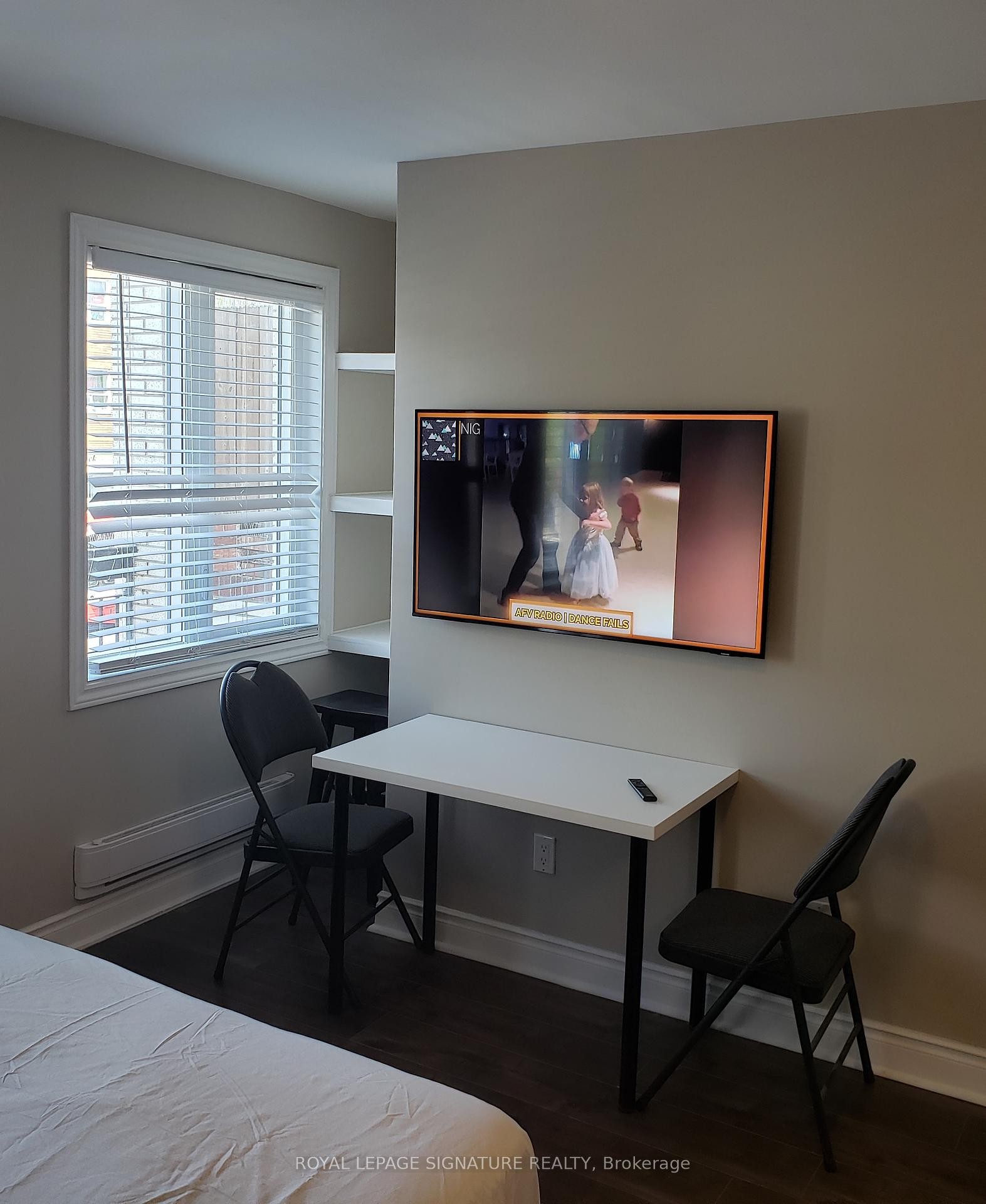 









1301


Danforth

Avenue, 1299,
Toronto,




ON
M4J 1M8

