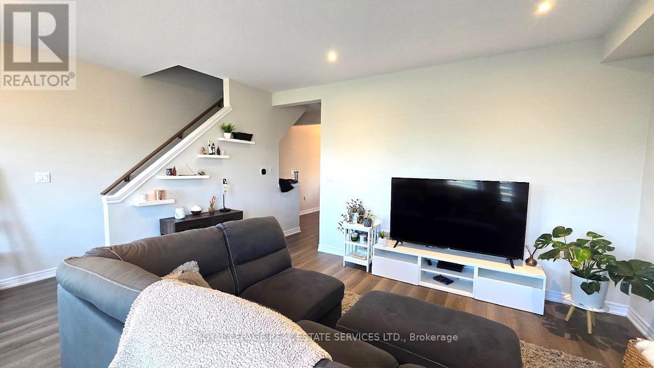 












17 - 288 GLOVER ROAD

,
Hamilton,




Ontario
L8E5H6

