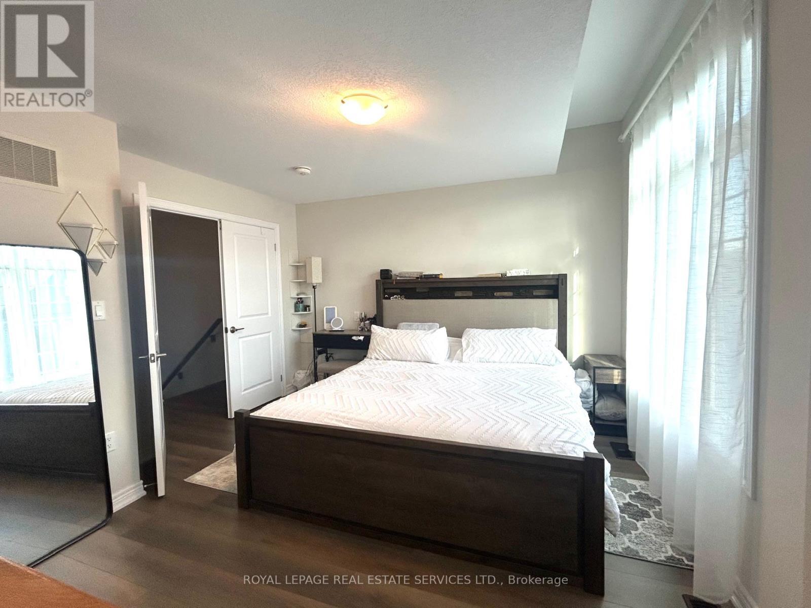












17 - 288 GLOVER ROAD

,
Hamilton,




Ontario
L8E5H6


