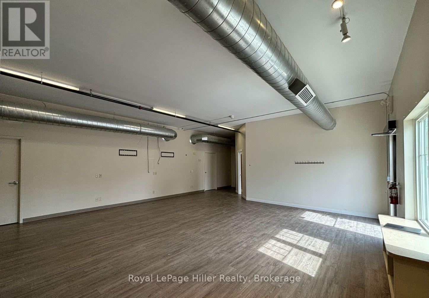 












3 - 55 MAIN STREET S

,
Perth East (Milverton),




Ontario
N0K1M0


