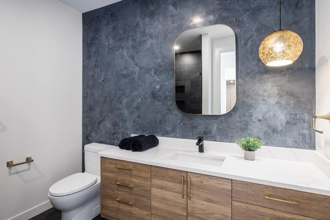 









10274


Beacon Hill

Drive,
Lake Country,




BC
V4V 0A9

