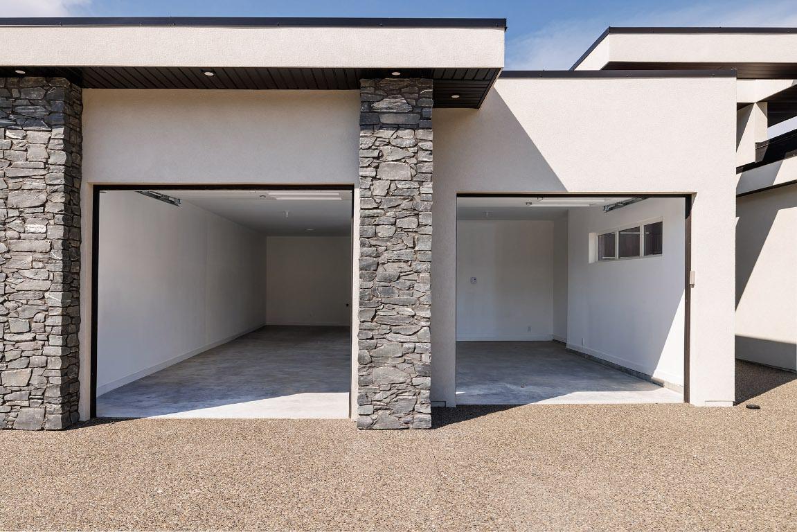 









10274


Beacon Hill

Drive,
Lake Country,




BC
V4V 0A9

