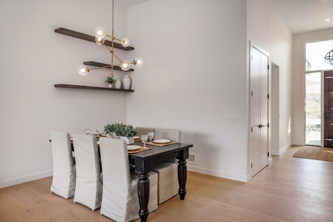 









10274


Beacon Hill

Drive,
Lake Country,




BC
V4V 0A9

