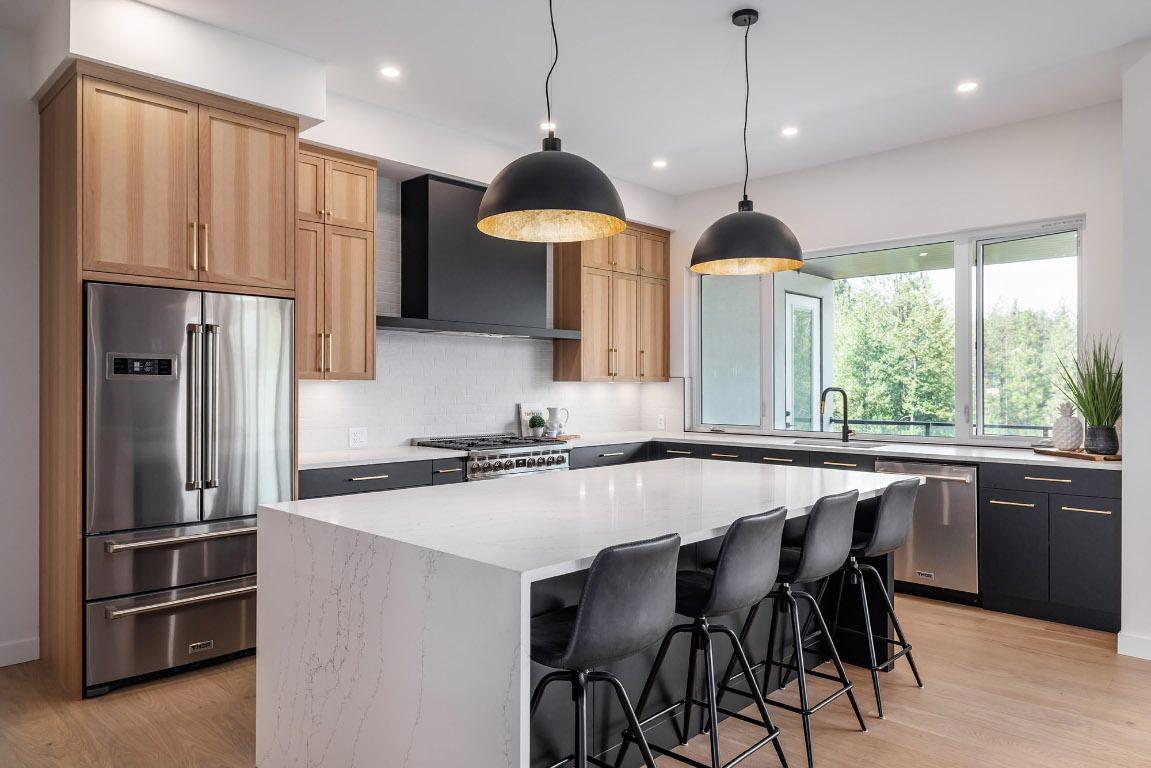 









10274


Beacon Hill

Drive,
Lake Country,




BC
V4V 0A9

