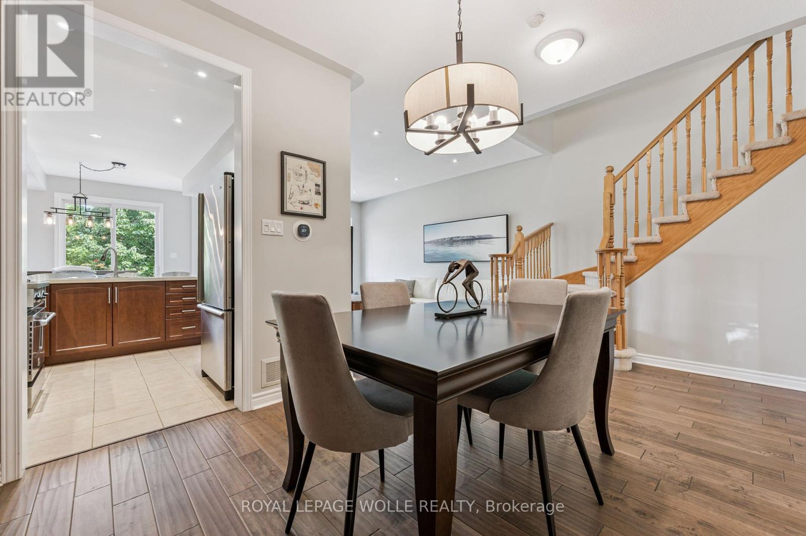 












9 - 28 DOON MILLS DRIVE

,
Kitchener,




Ontario
N2P2W9

