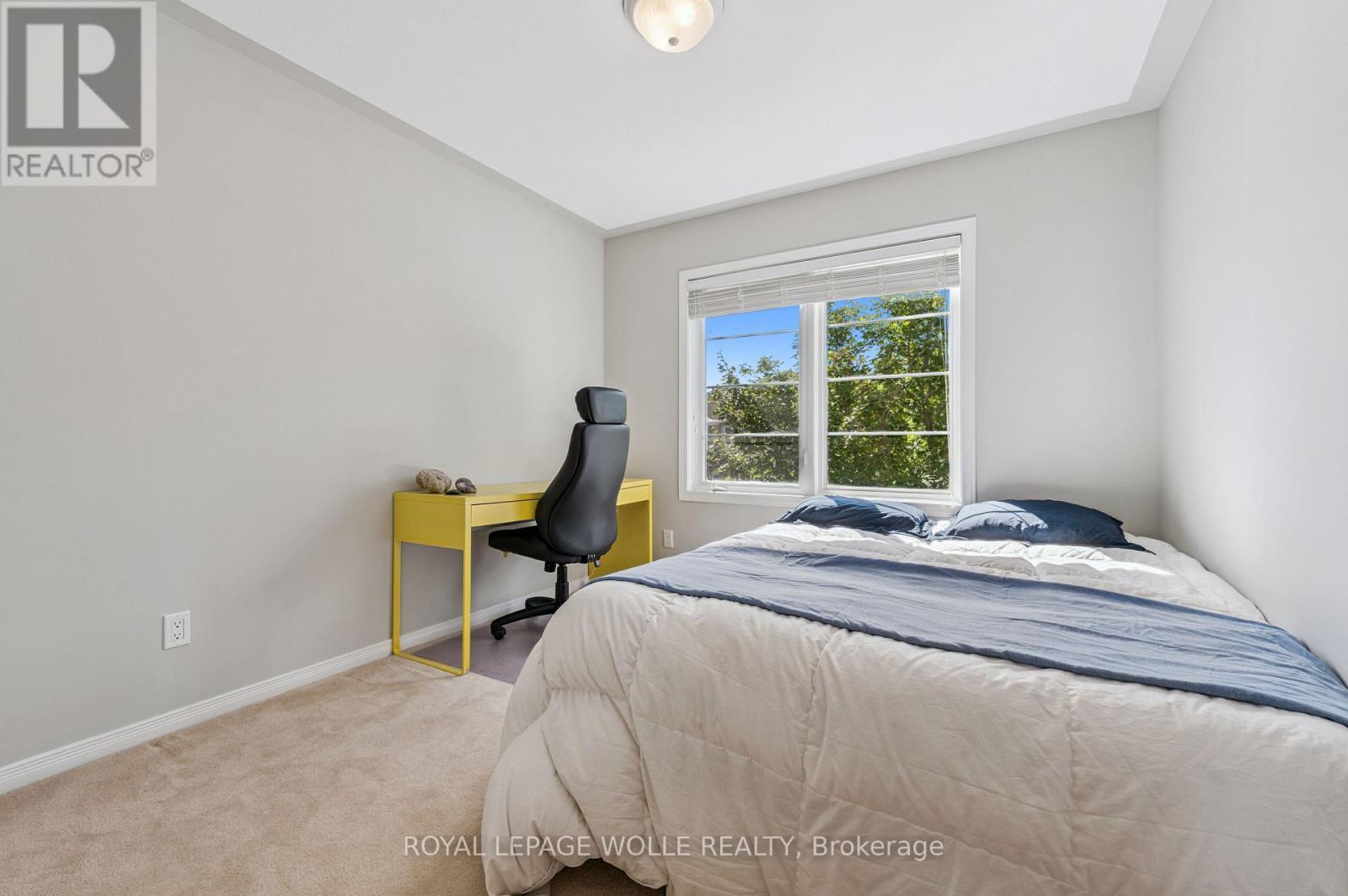 












9 - 28 DOON MILLS DRIVE

,
Kitchener,




Ontario
N2P2W9

