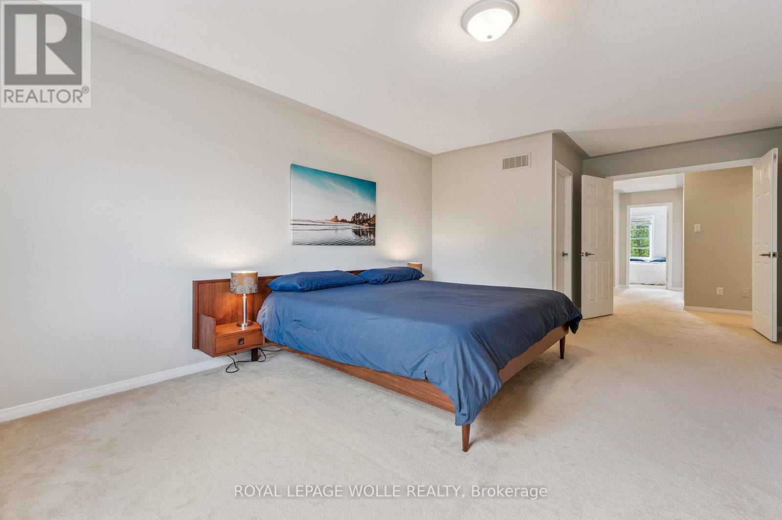 












9 - 28 DOON MILLS DRIVE

,
Kitchener,




Ontario
N2P2W9

