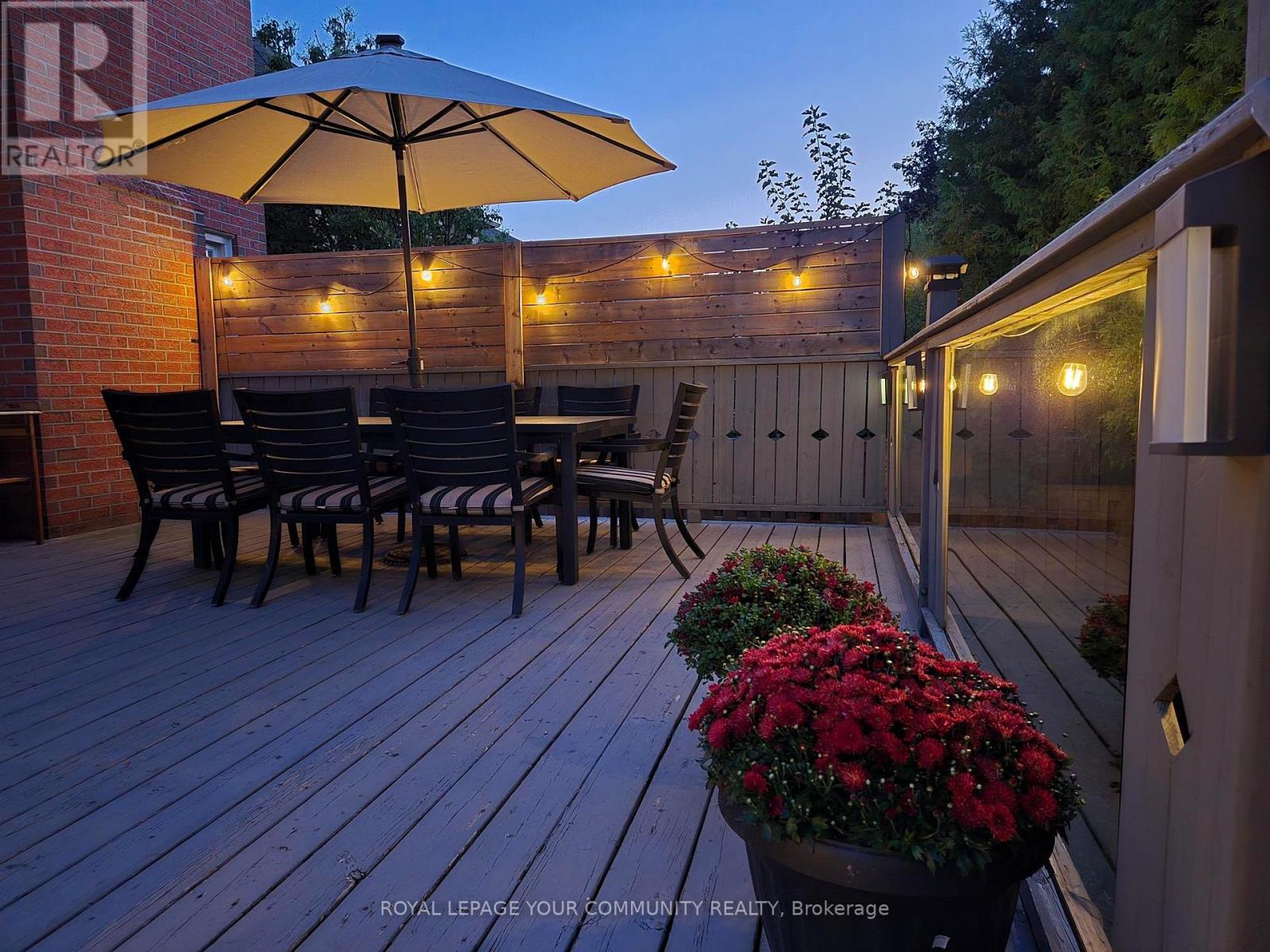 












92 MULHOLLAND DRIVE

,
Vaughan,




Ontario
L4J7T8

