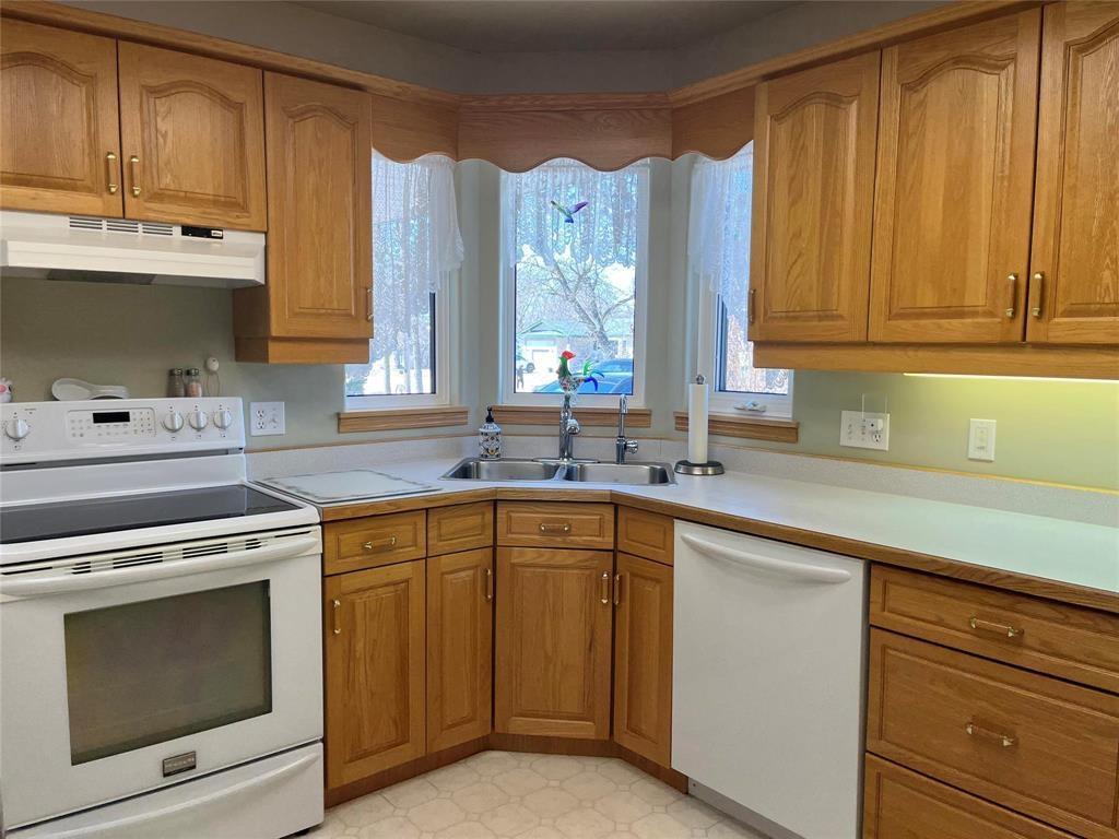












484 Queen Street E

,
Virden,




Manitoba
R0M2C0

