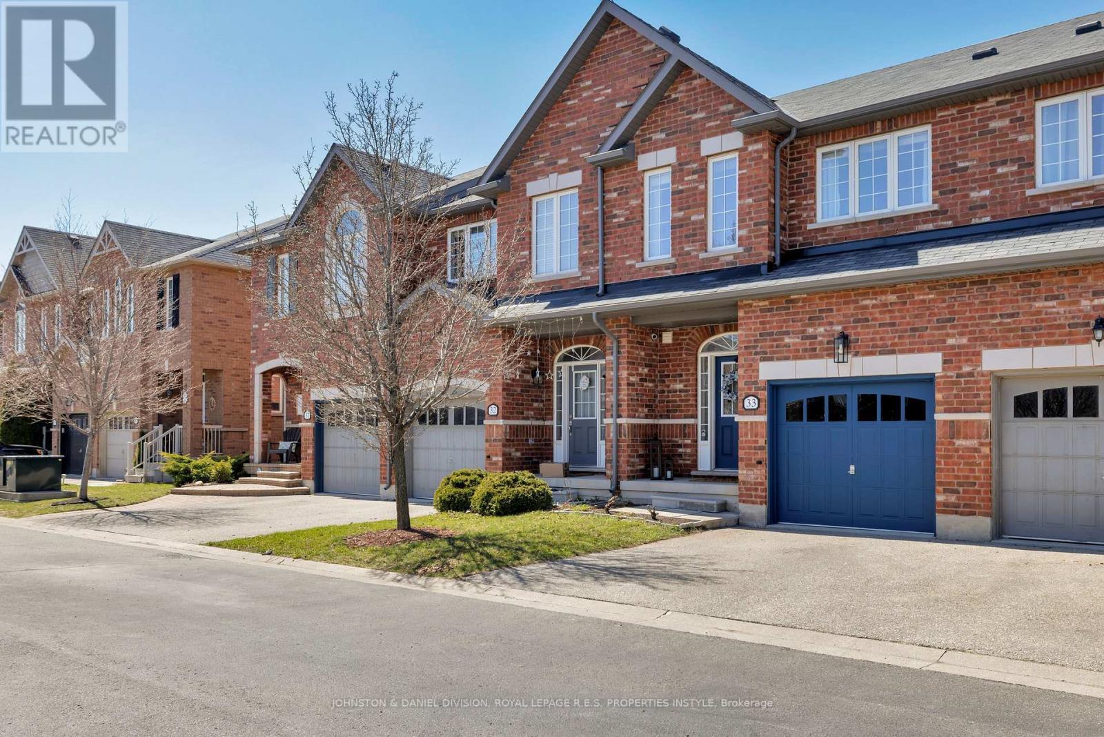 












33 - 651 FARMSTEAD DRIVE

,
Milton,




Ontario
L9T7W2

