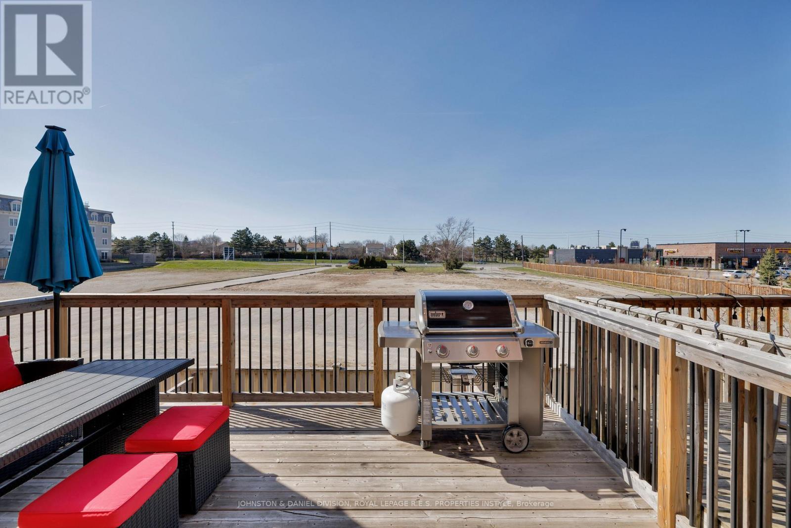 












33 - 651 FARMSTEAD DRIVE

,
Milton,




Ontario
L9T7W2

