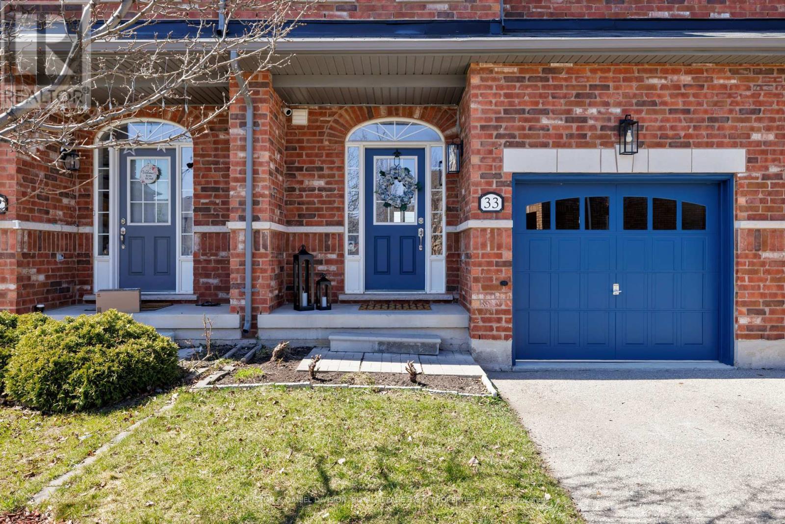 












33 - 651 FARMSTEAD DRIVE

,
Milton,




Ontario
L9T7W2

