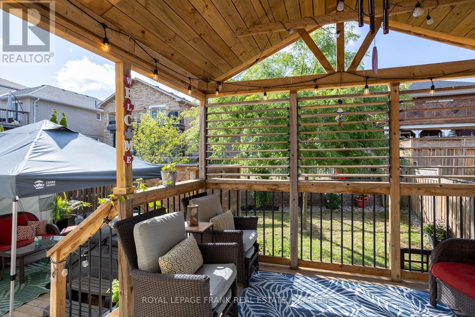 












1542 IRELAND DRIVE

,
Peterborough (Monaghan Ward 2),




Ontario
K9K2T2


