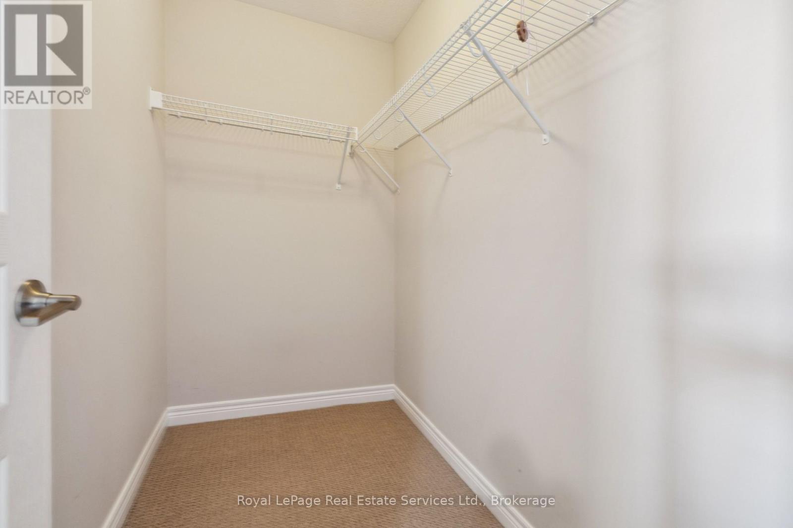 












44 - 515 WINSTON ROAD

,
Grimsby (Grimsby Beach),




Ontario
L3M0C8

