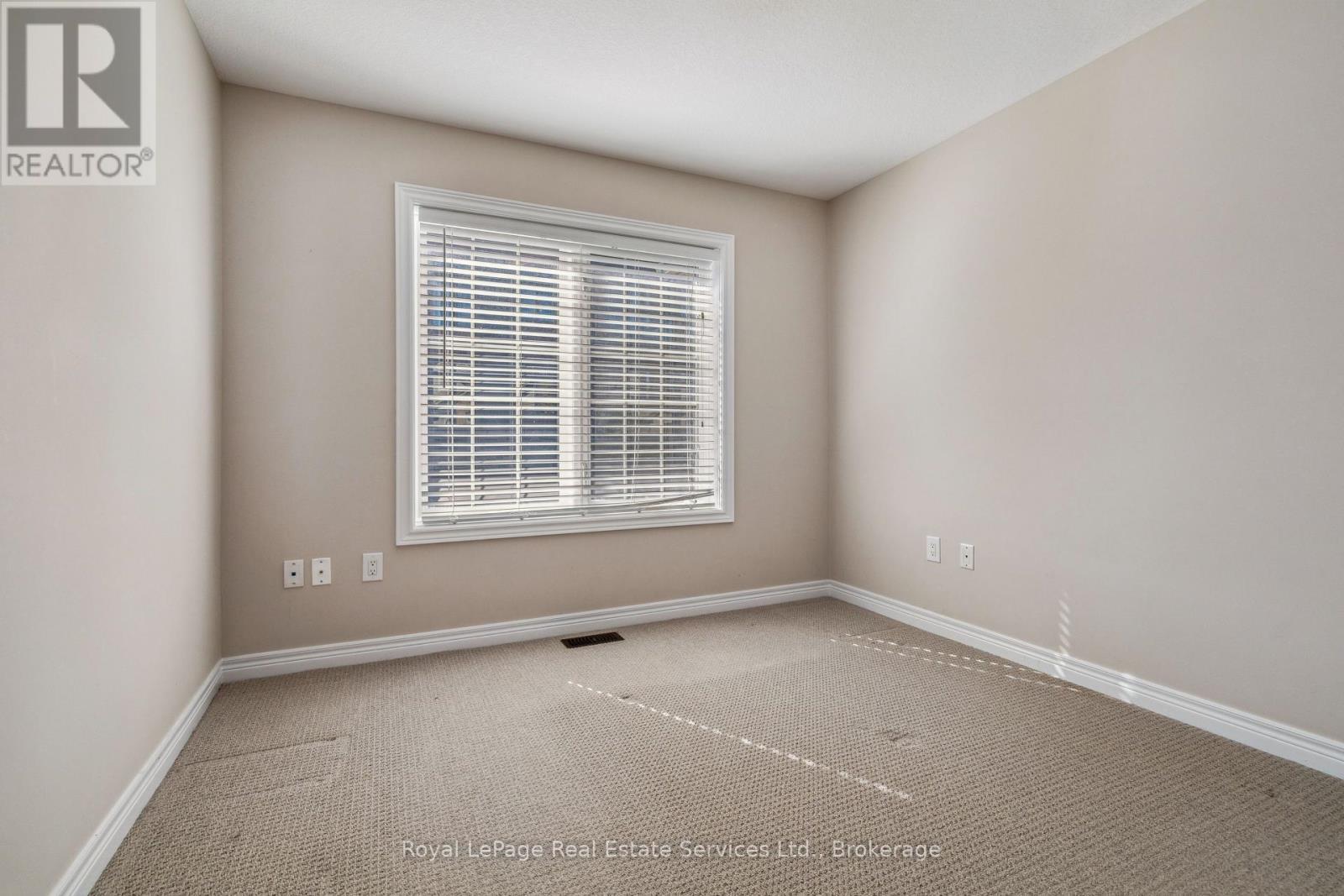 












44 - 515 WINSTON ROAD

,
Grimsby (Grimsby Beach),




Ontario
L3M0C8

