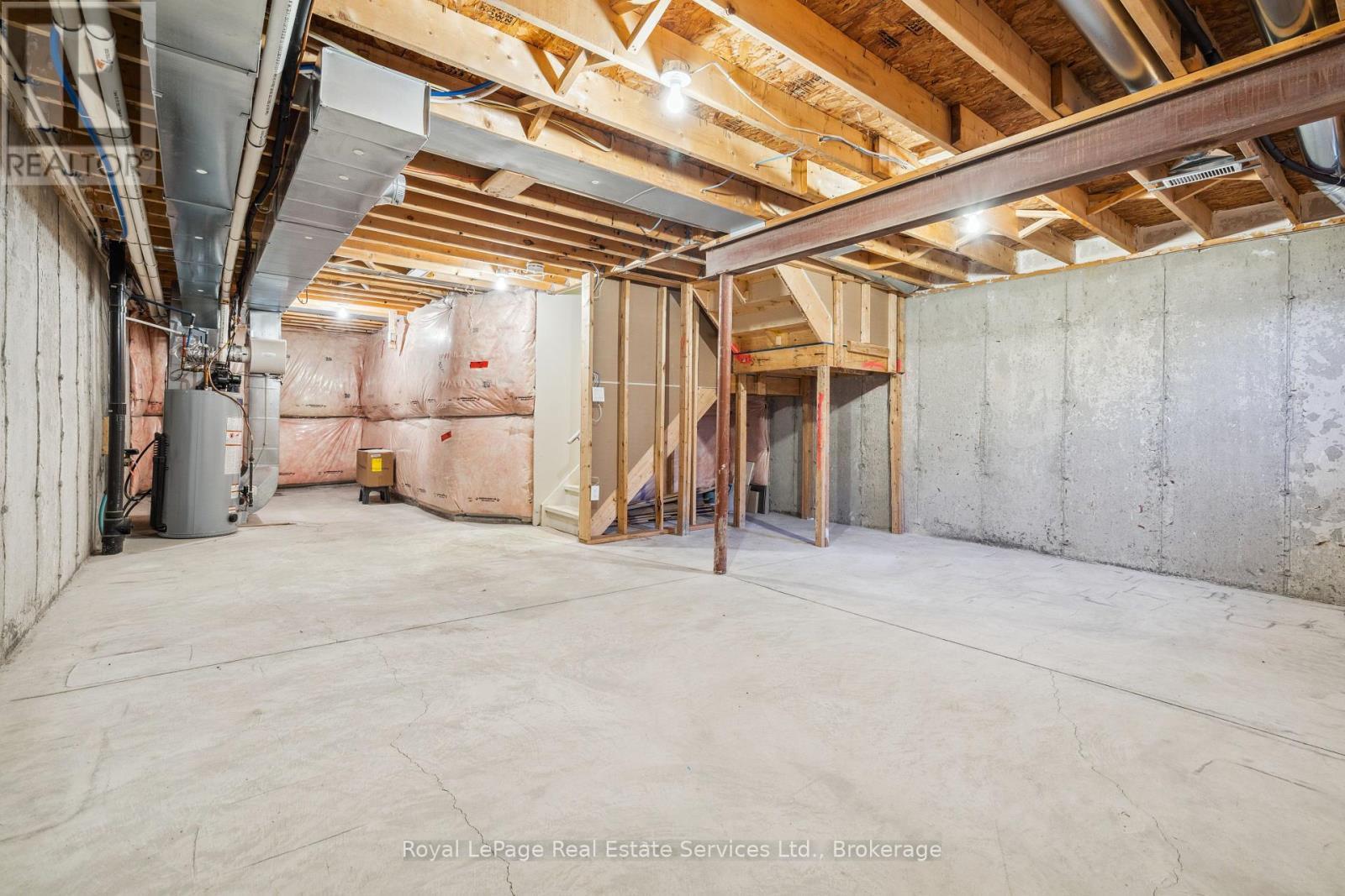 












44 - 515 WINSTON ROAD

,
Grimsby (Grimsby Beach),




Ontario
L3M0C8

