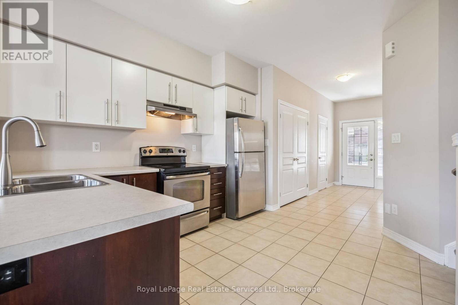 












44 - 515 WINSTON ROAD

,
Grimsby (Grimsby Beach),




Ontario
L3M0C8

