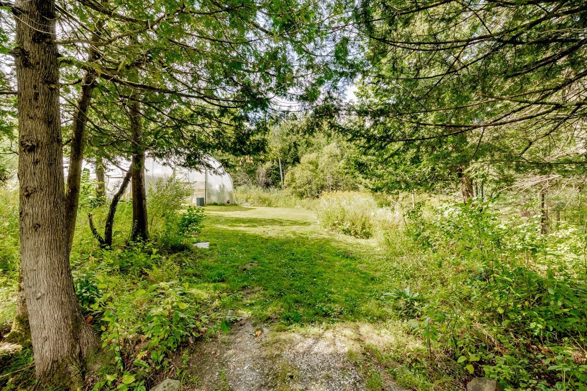 









998


Rue Principale

,
Lawrenceville,




QC
J0E1W0

