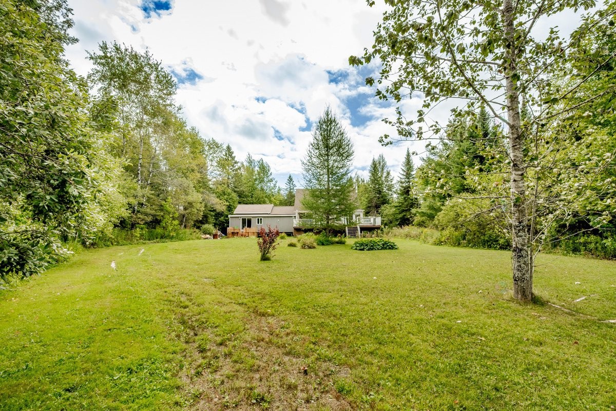 









998


Rue Principale

,
Lawrenceville,




QC
J0E1W0

