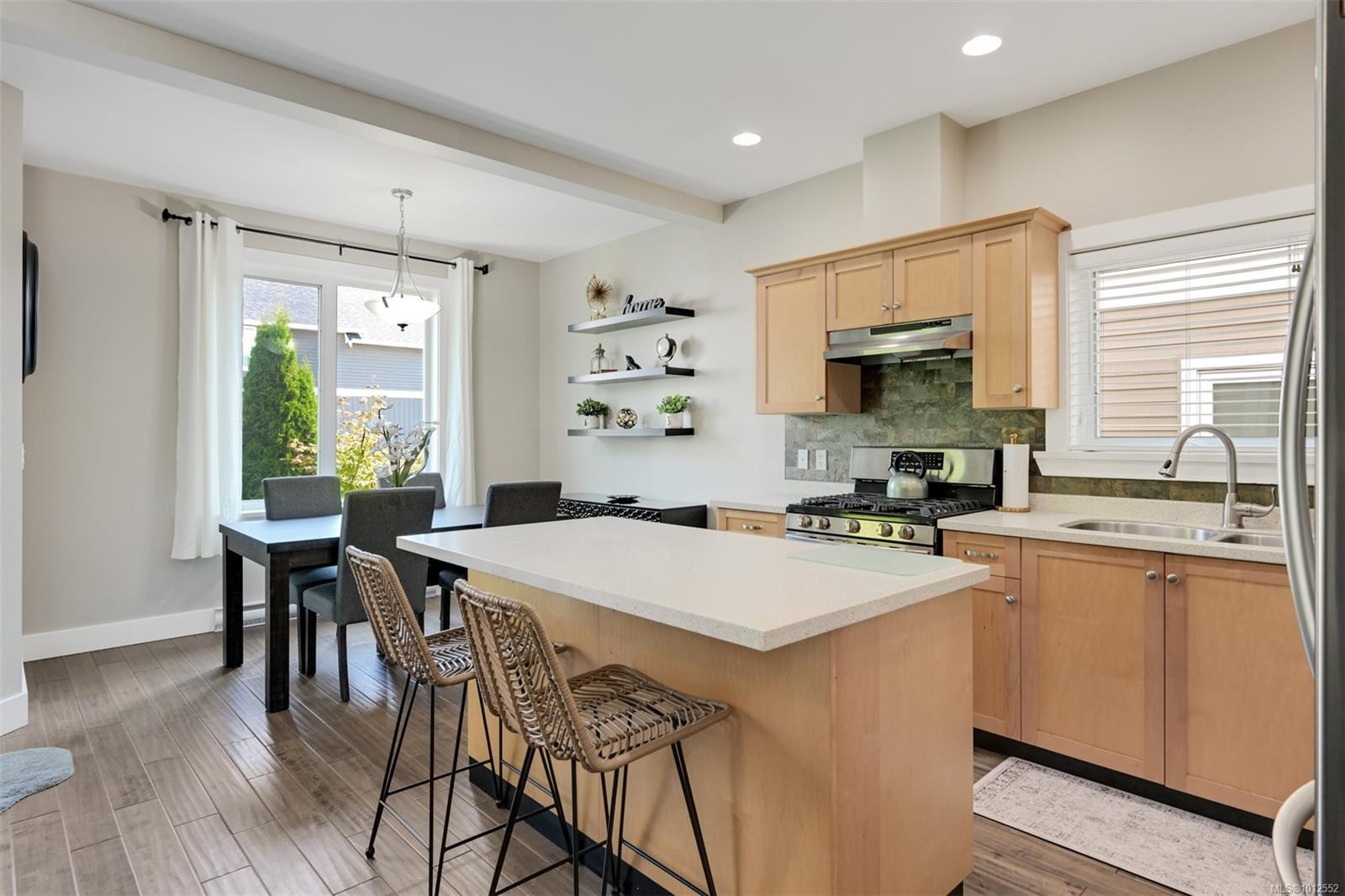 









6800


Grant

Rd West, 105,
Sooke,




BC
V9Z 1K6

