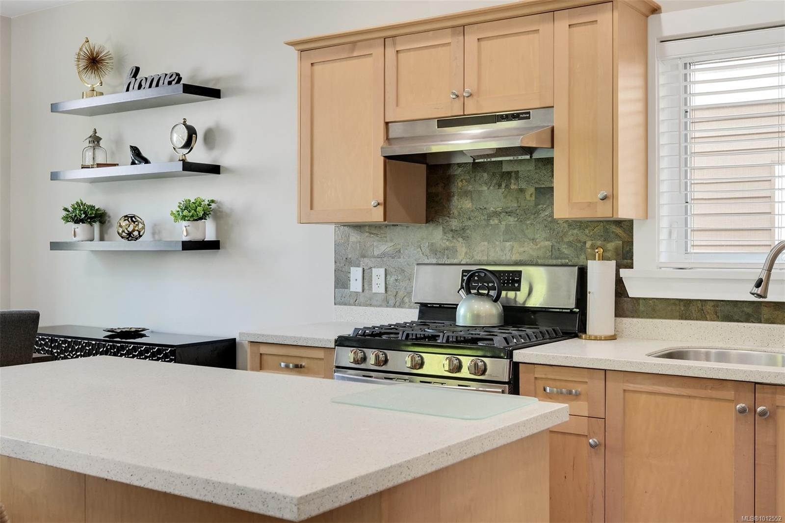 









6800


Grant

Rd West, 105,
Sooke,




BC
V9Z 1K6

