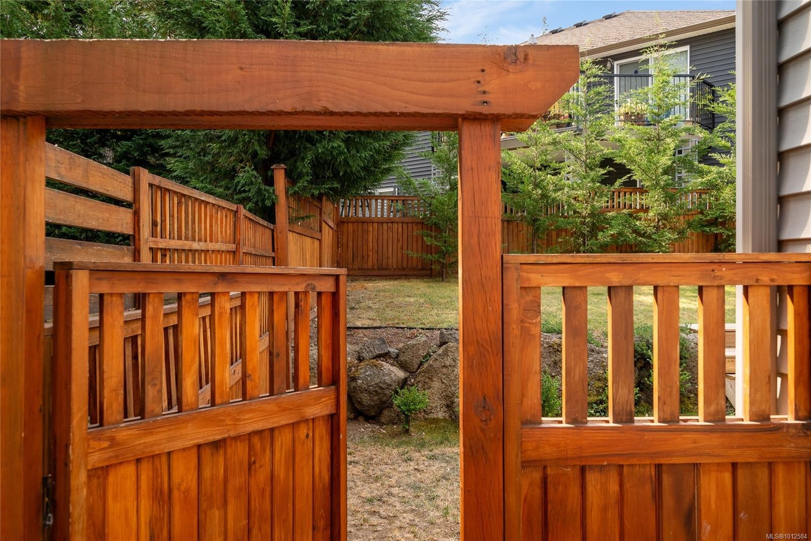 









525


Steeves

Rd,
Nanaimo,




BC
V9R 0H8

