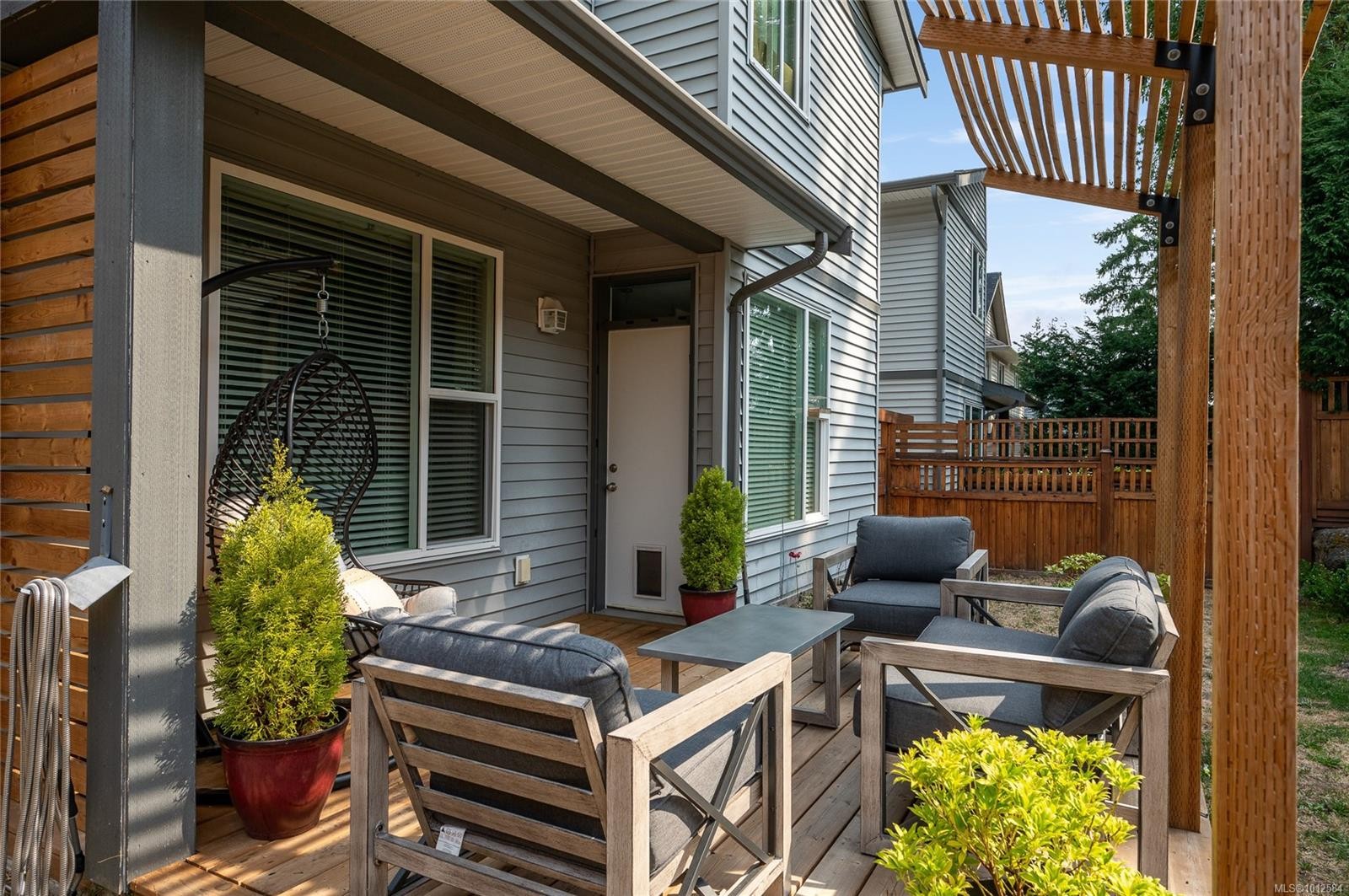 









525


Steeves

Rd,
Nanaimo,




BC
V9R 0H8

