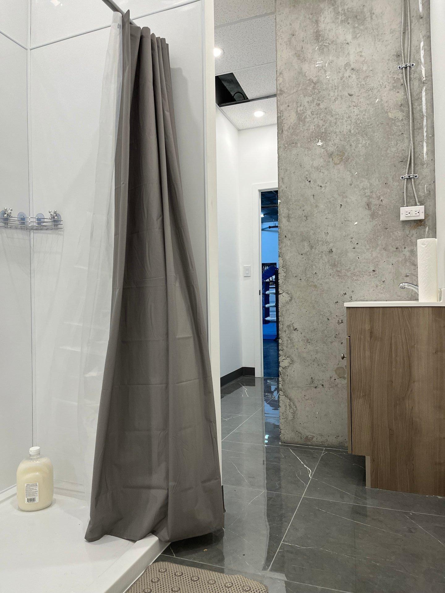 









6407


Boul. Décarie

,
Montréal (Côte-des-Neiges/Notre-Dame-de-Grâce),




QC
H3W3E1

