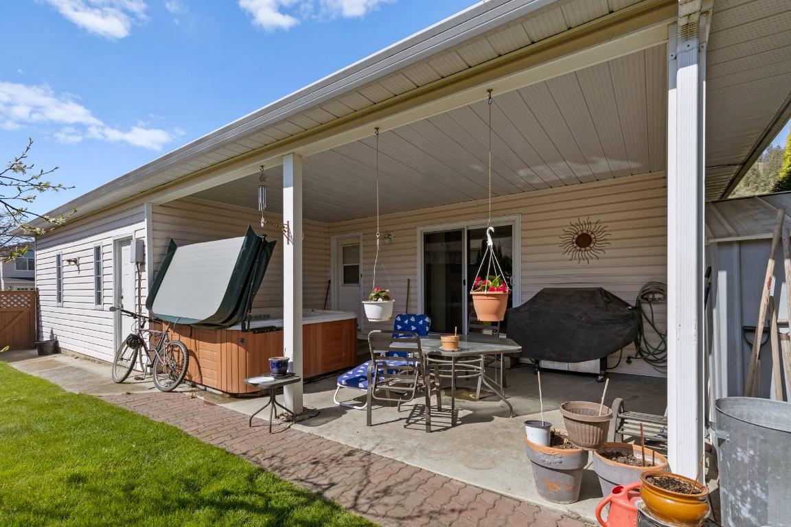 









390


McTavish

Crescent,
Kelowna,




BC
V1V 1P1

