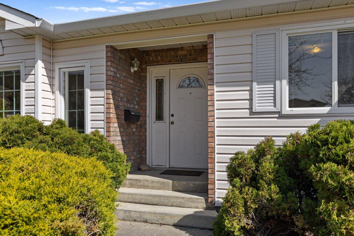 









390


McTavish

Crescent,
Kelowna,




BC
V1V 1P1

