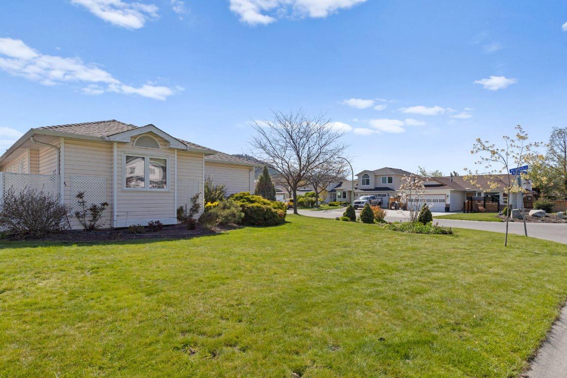 









390


McTavish

Crescent,
Kelowna,




BC
V1V 1P1

