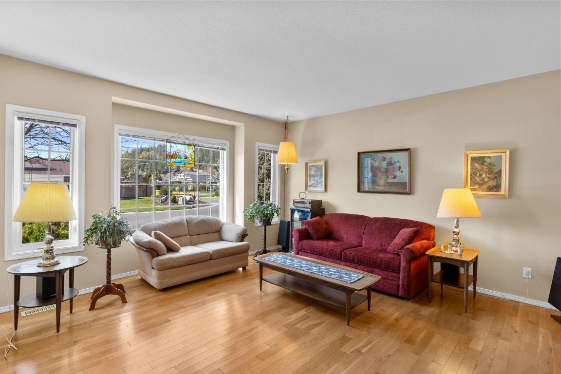 









390


McTavish

Crescent,
Kelowna,




BC
V1V 1P1

