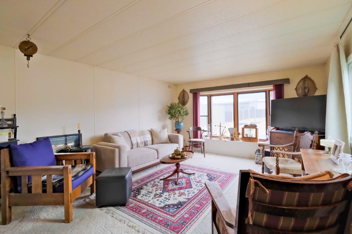 









720


Commonwealth

Road, 47,
Kelowna,




BC
V4V 1R6

