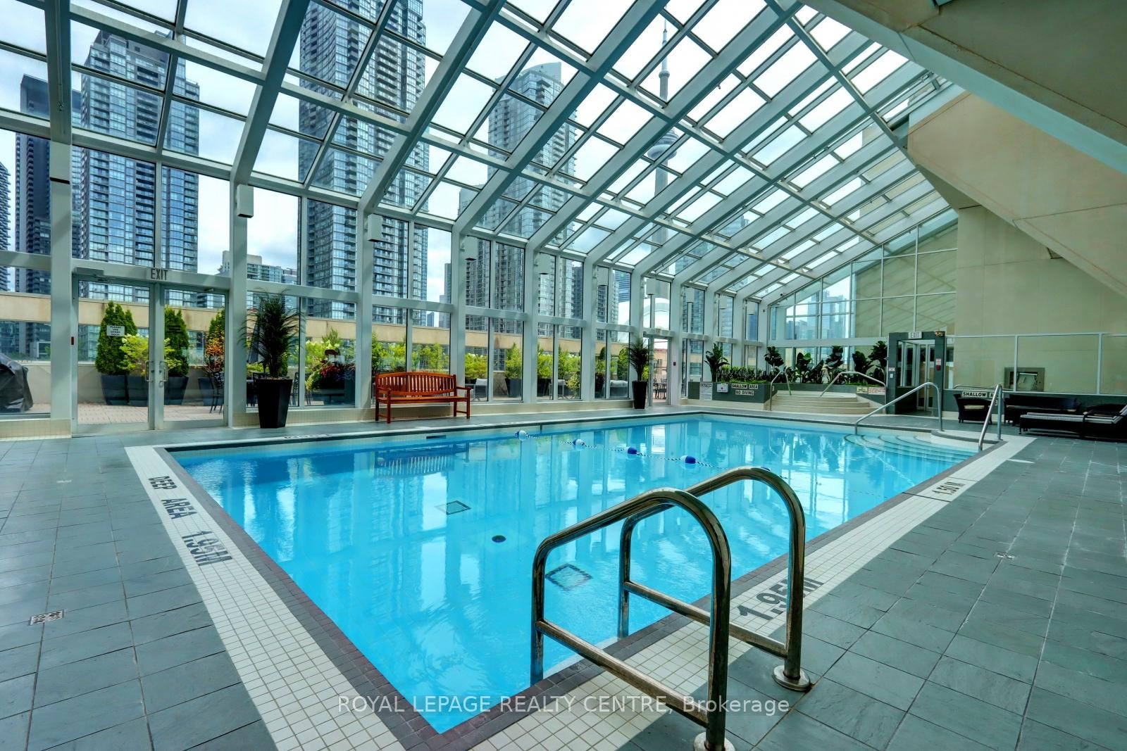 









480


Queens Quay W

N/A, 401W,
Toronto,




ON
M5V 2Y5

