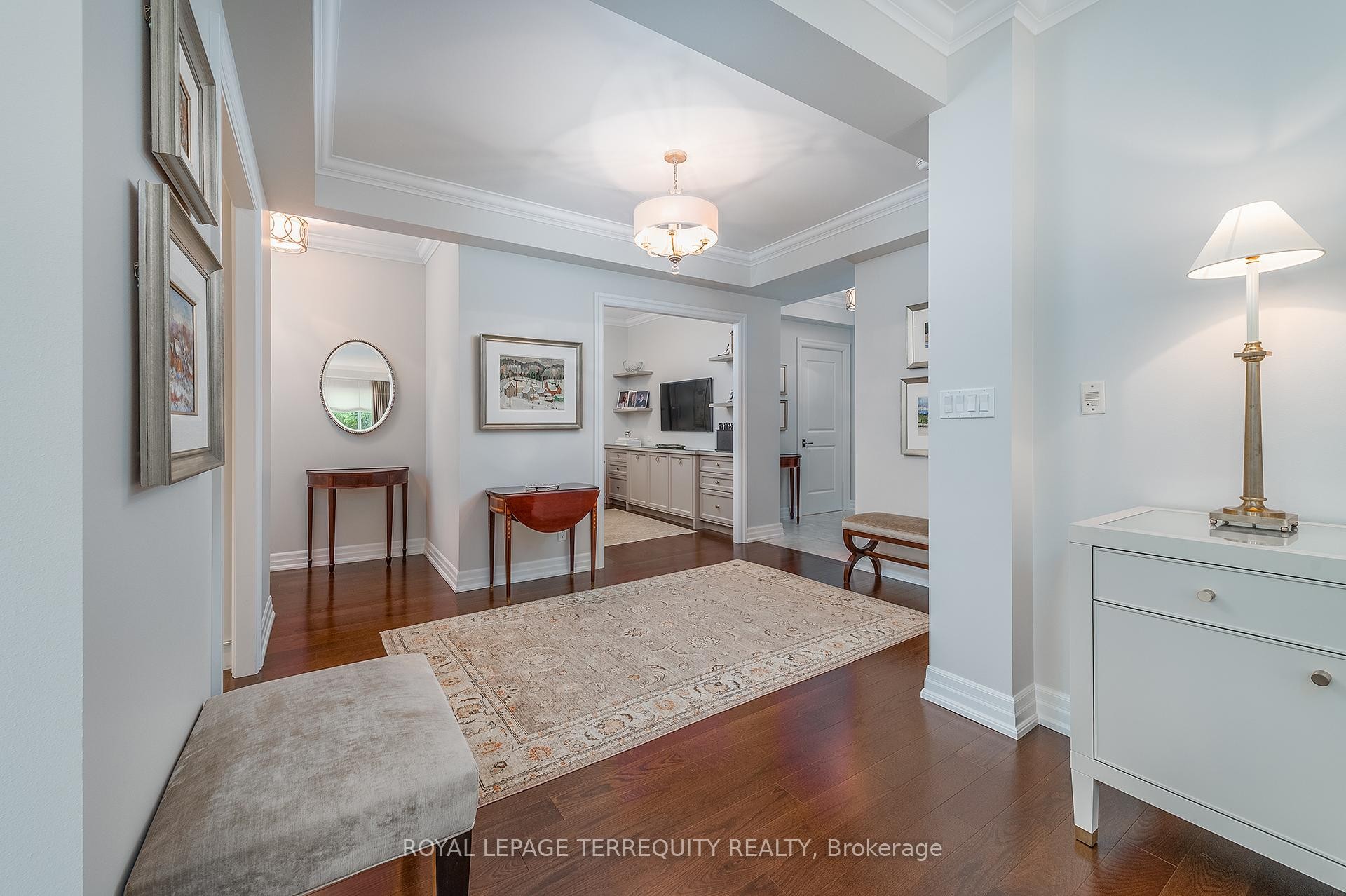 









2855


Bloor

Street West, 414,
Toronto,




ON
M8X 3A1

