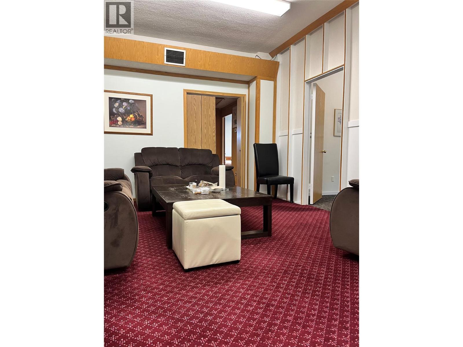 












3315 30 Avenue

,
Vernon,




British Columbia
V1T2C9


