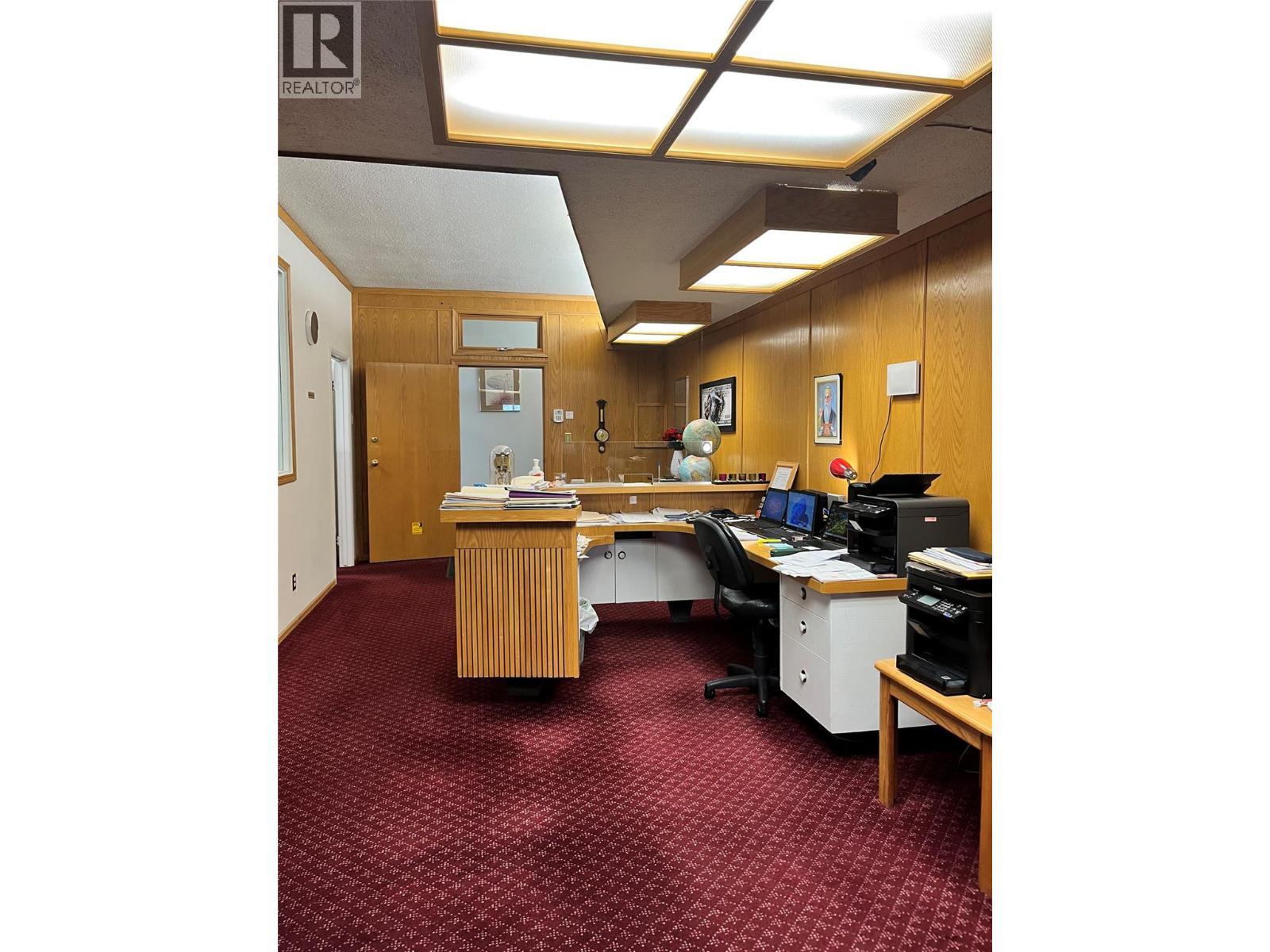 












3315 30 Avenue

,
Vernon,




British Columbia
V1T2C9


