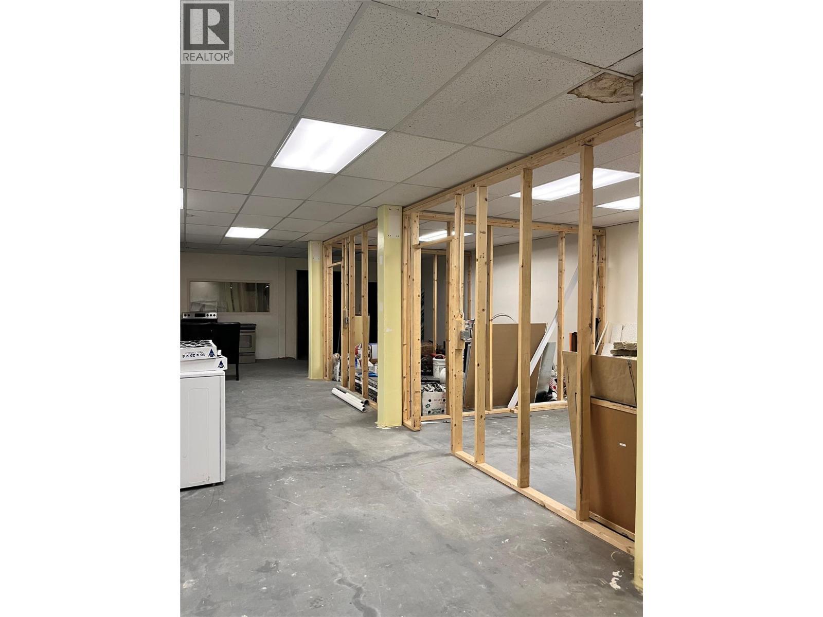 












3315 30 Avenue

,
Vernon,




British Columbia
V1T2C9

