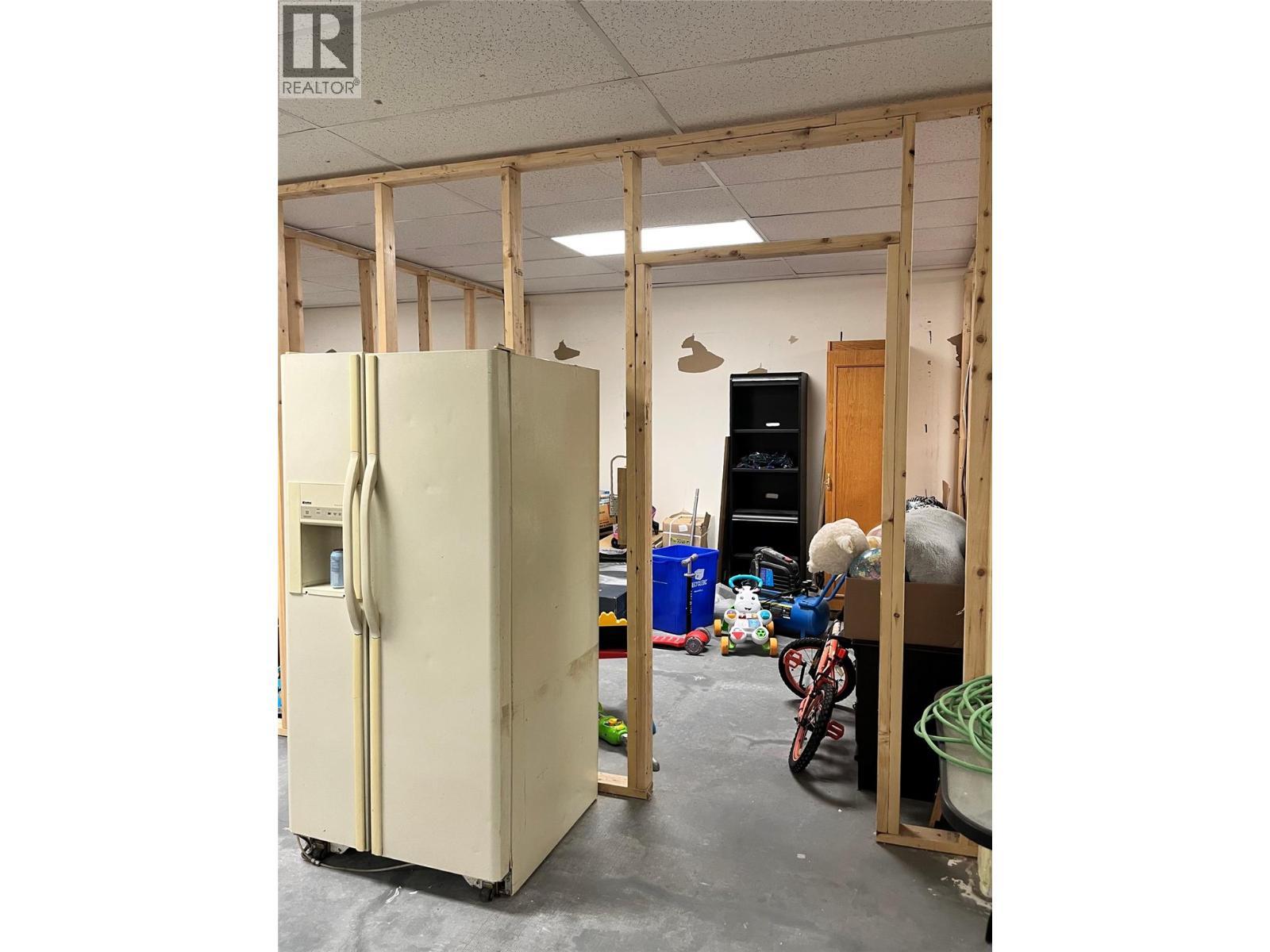 












3315 30 Avenue

,
Vernon,




British Columbia
V1T2C9

