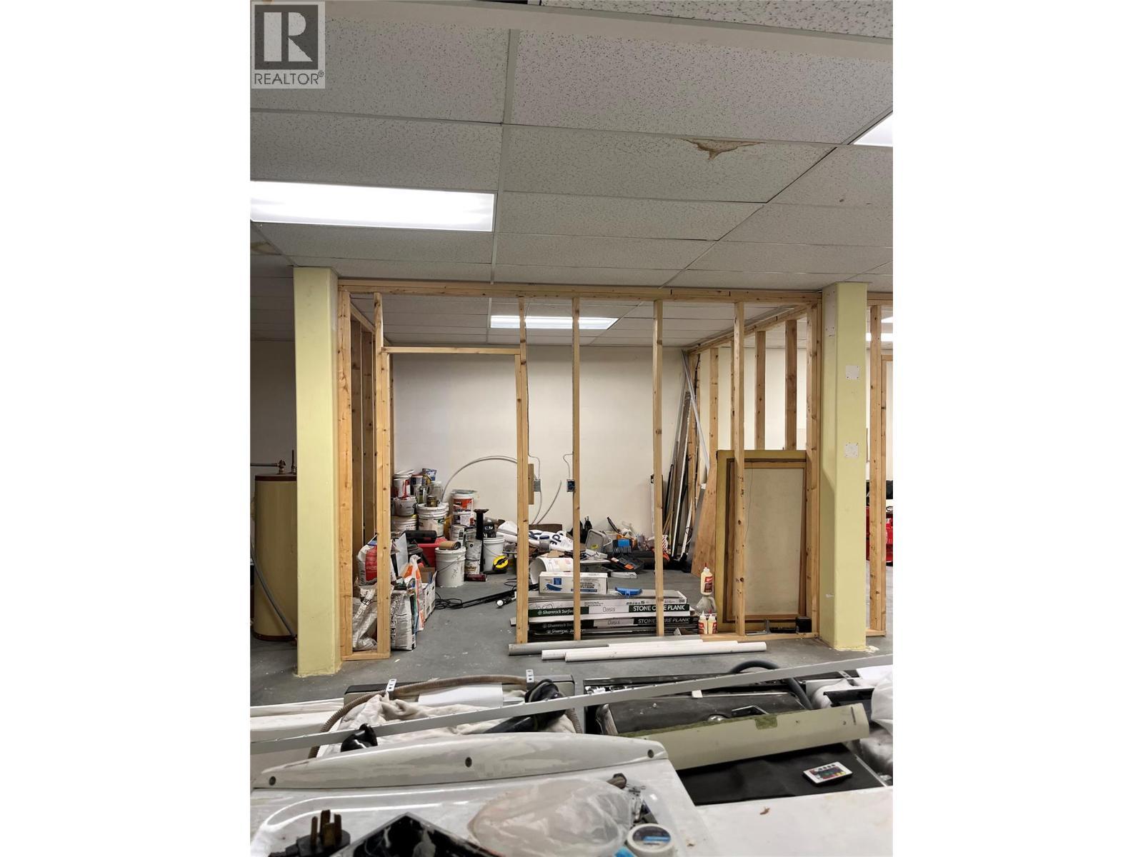 












3315 30 Avenue

,
Vernon,




British Columbia
V1T2C9

