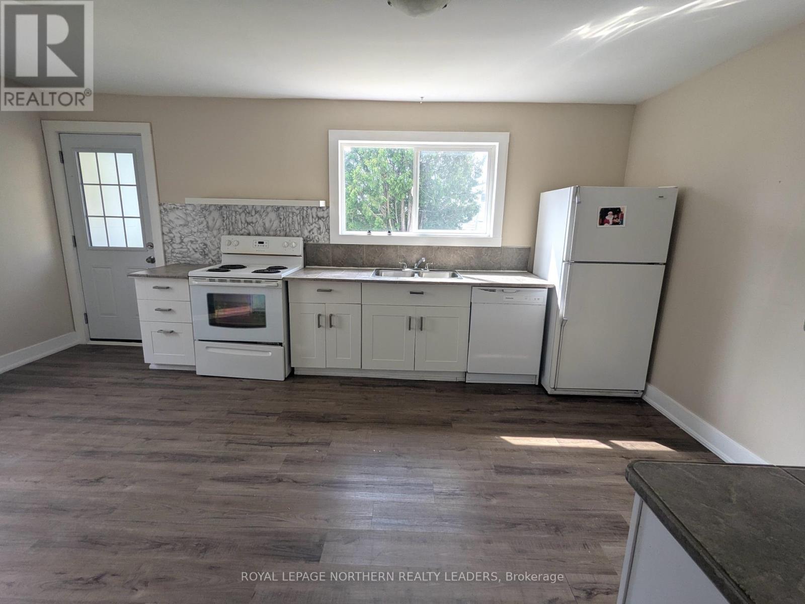 












187 MAPLE STREET N

,
Timmins (TNE - Central),




Ontario
P4N6B7

