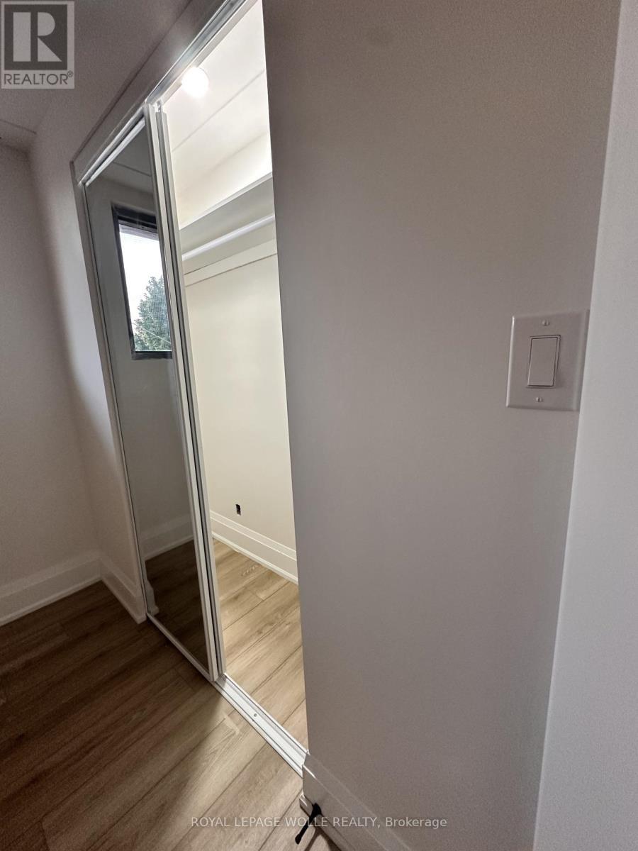 












1 - 581 LANCASTER STREET W

,
Kitchener,




Ontario
N2K1M5


