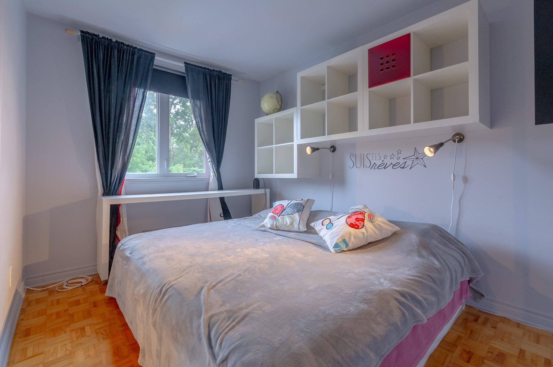 









6130


Av. Boniface

,
Brossard,




QC
J4Z2L7

