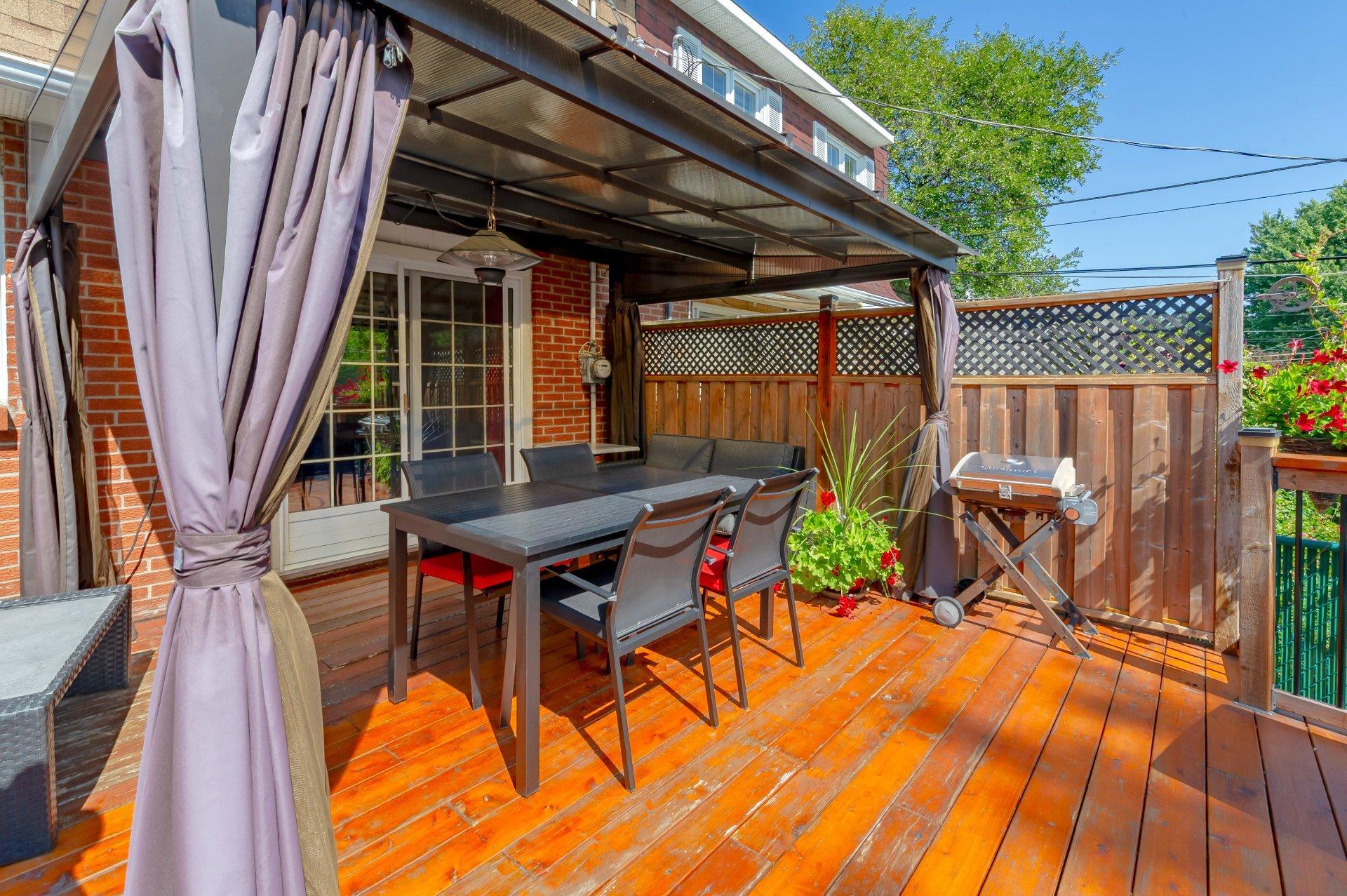









6130


Av. Boniface

,
Brossard,




QC
J4Z2L7

