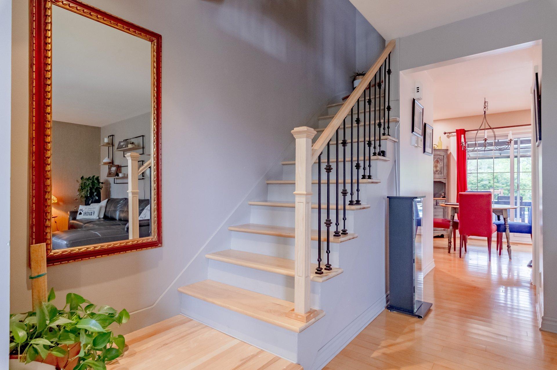 









6130


Av. Boniface

,
Brossard,




QC
J4Z2L7

