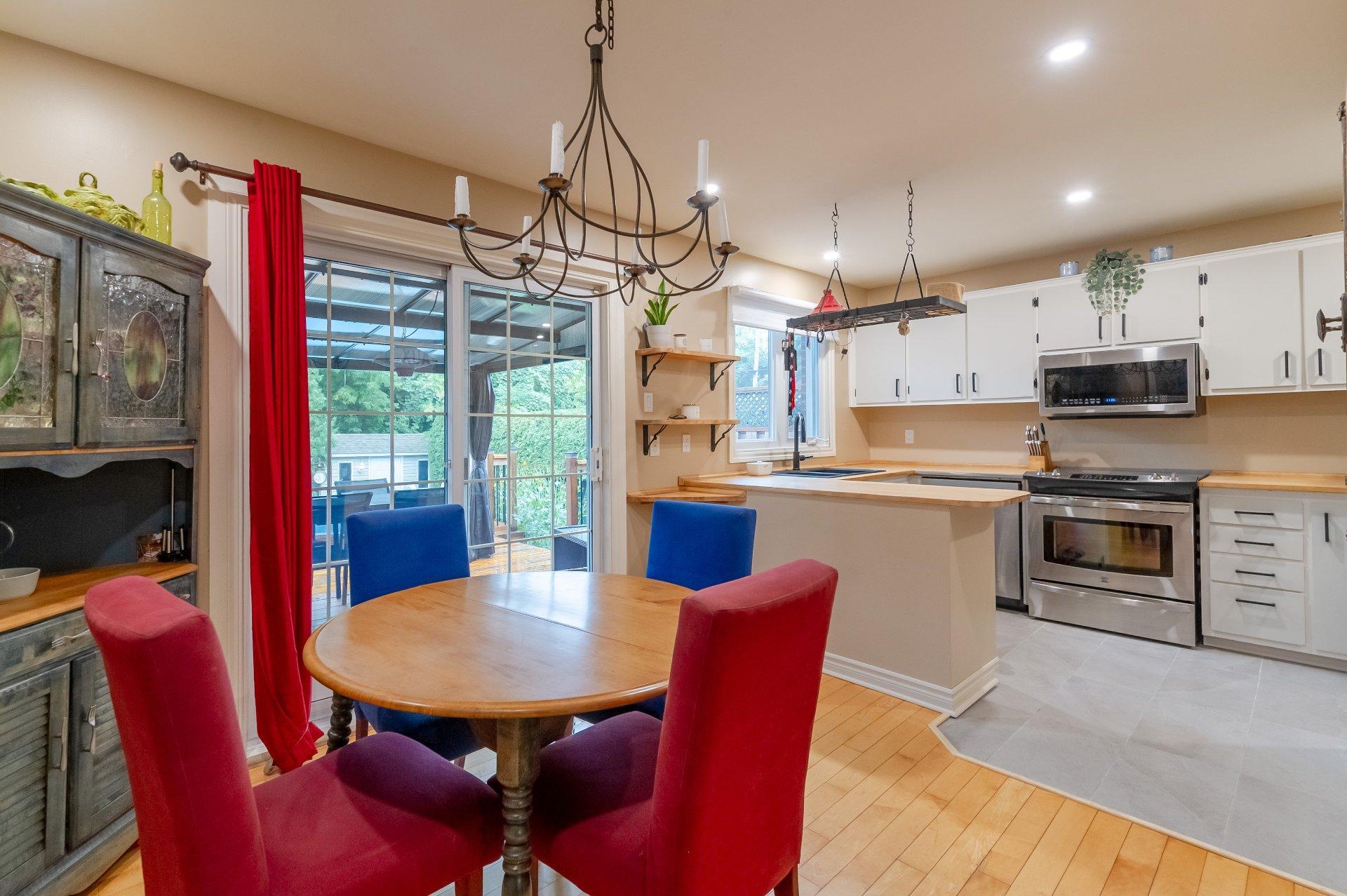 









6130


Av. Boniface

,
Brossard,




QC
J4Z2L7

