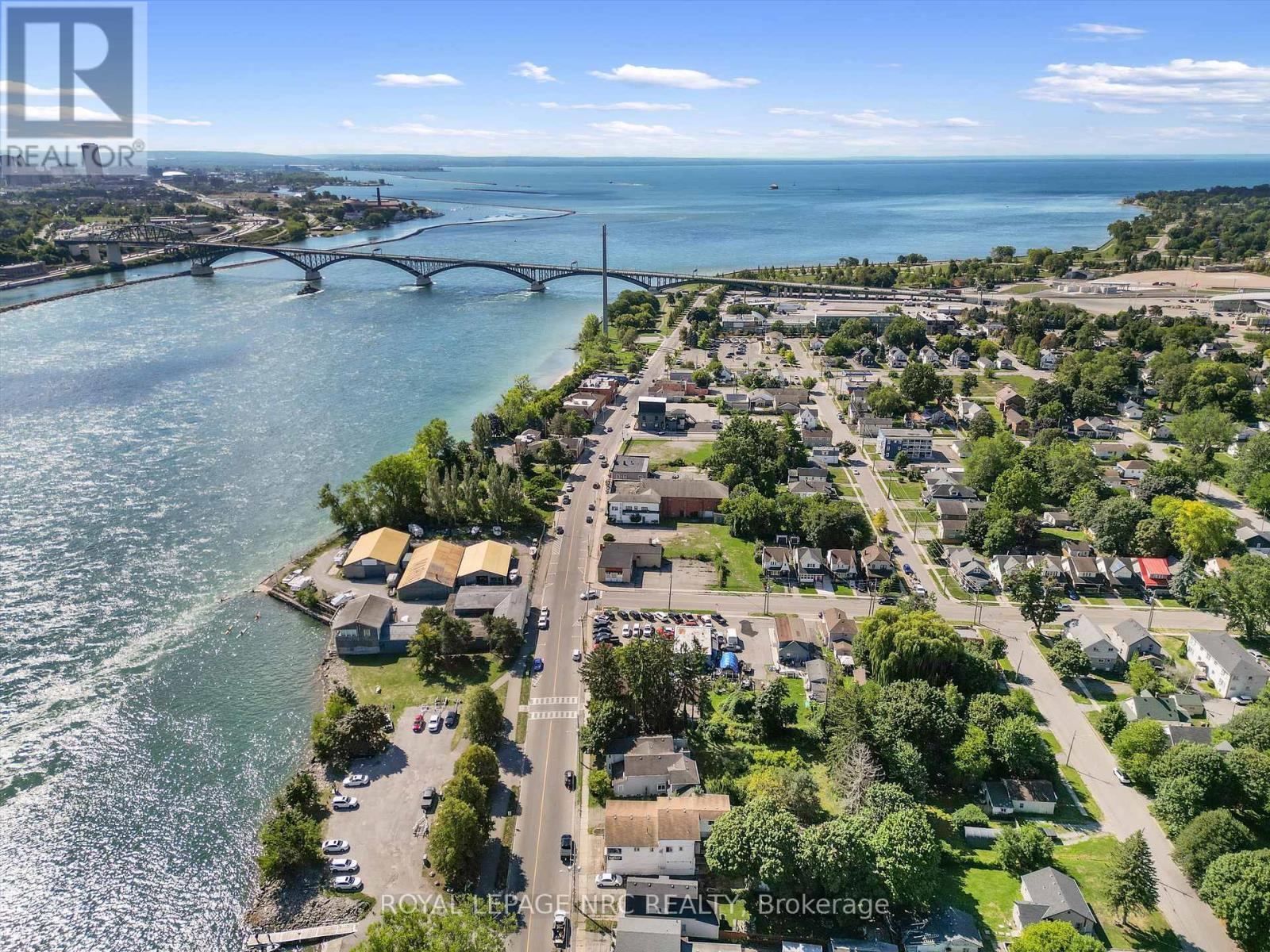 












131-139 NIAGARA BOULEVARD

,
Fort Erie (Central),




Ontario
L2A3G6

